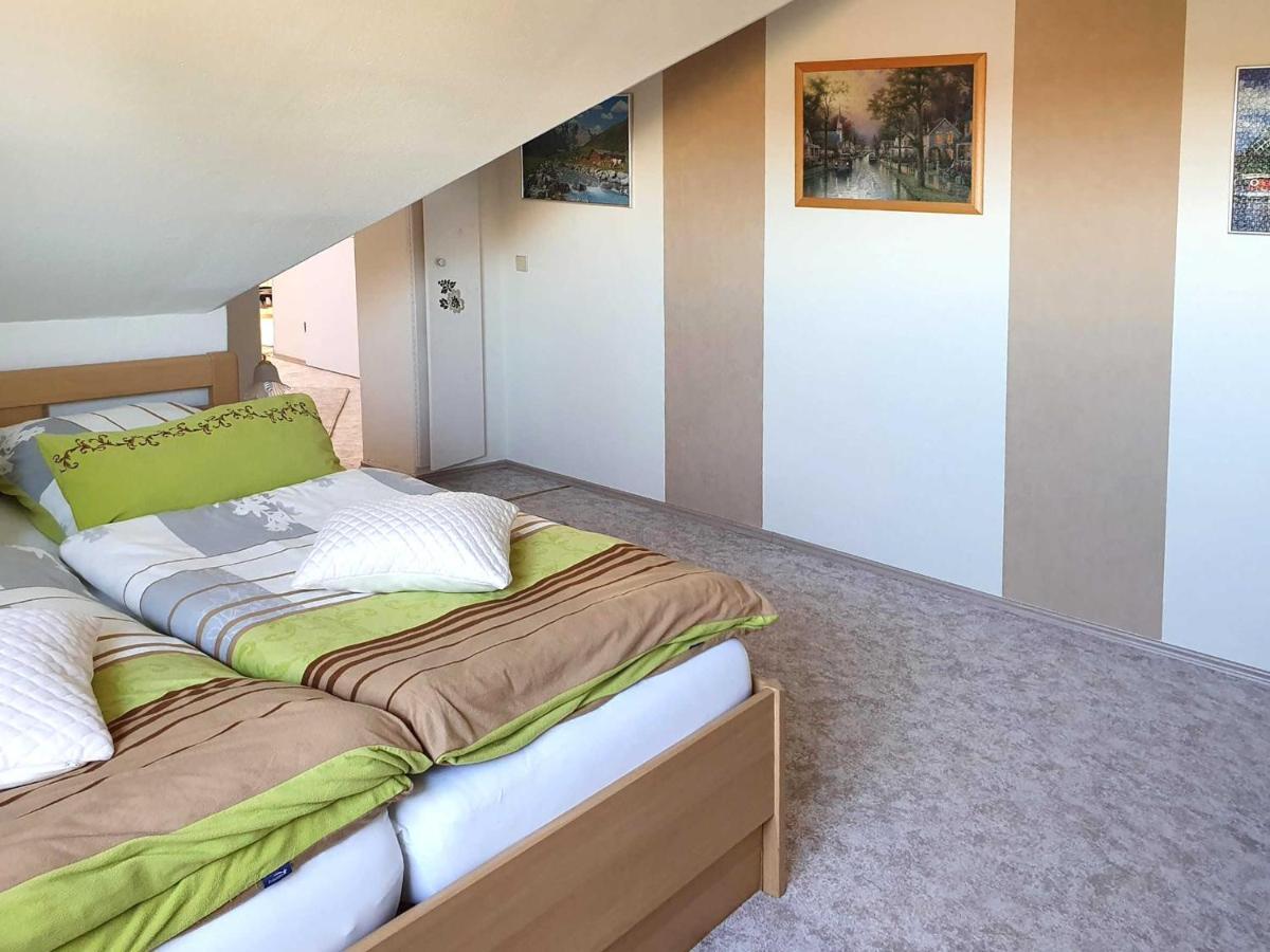 Ferienwohnung Reins ノイシュタット・イン・ホルシュタイン エクステリア 写真