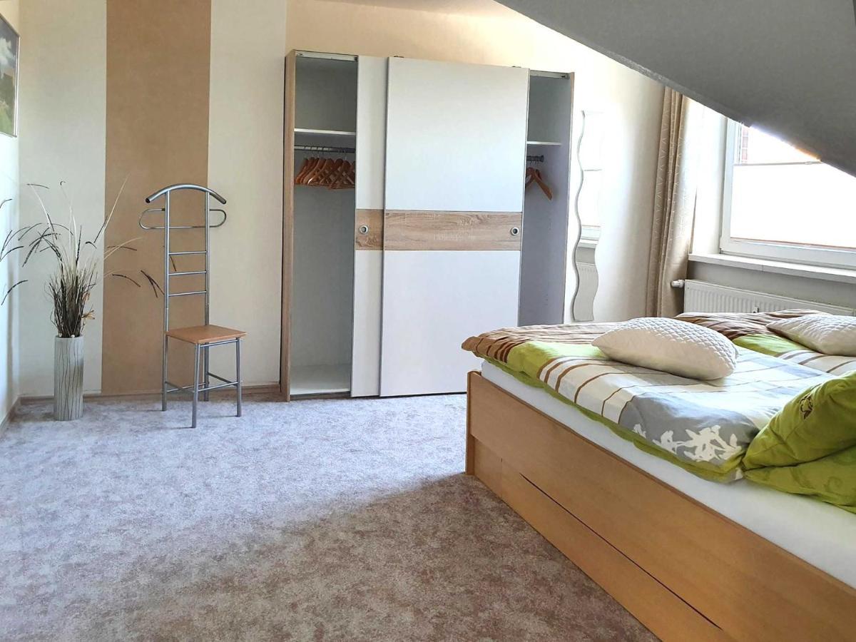 Ferienwohnung Reins ノイシュタット・イン・ホルシュタイン エクステリア 写真